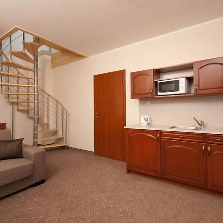 Lazensky Vrch 3*