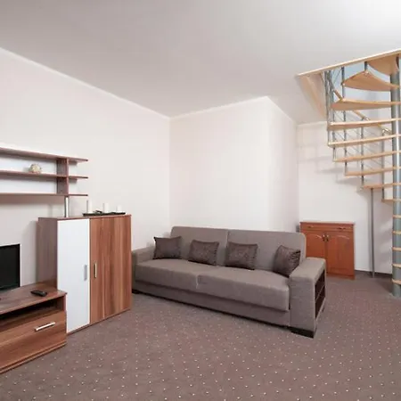 Lazensky Vrch 3*