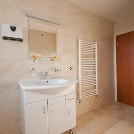 Lázeňský Vrch Hotel 3*