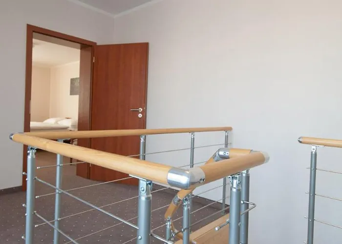 Lazensky Vrch 3* Litvínov