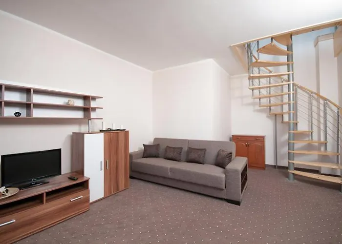 Lazensky Vrch 3*